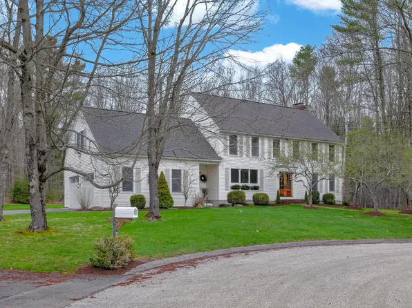 32 Acorn Circle, Yarmouth, ME 04096