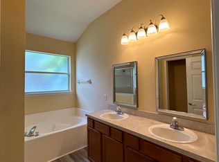 3599 Old Village Dr, Orange Park, FL 32065