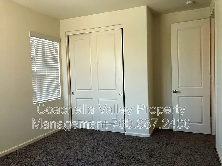 84401 Passagio Lago Way — Photo 26