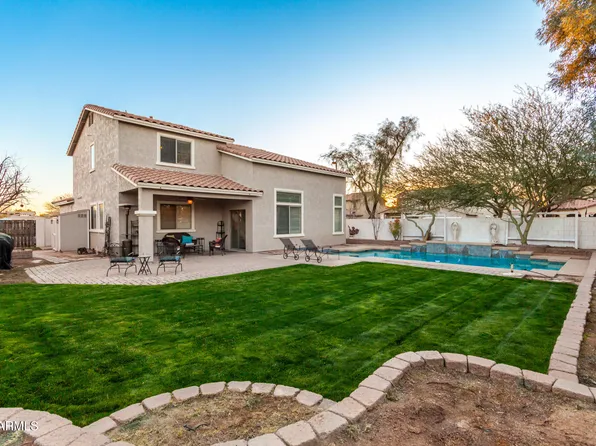 1232 E STRAWBERRY Drive, Gilbert, AZ 85298