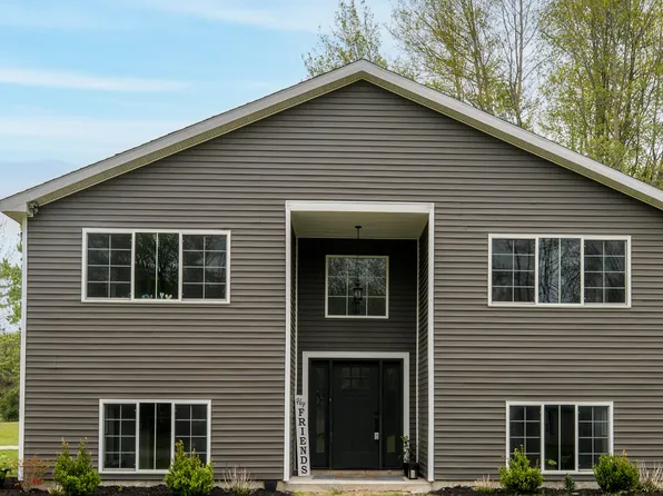 32844 Winther St, Paw Paw, MI 49079