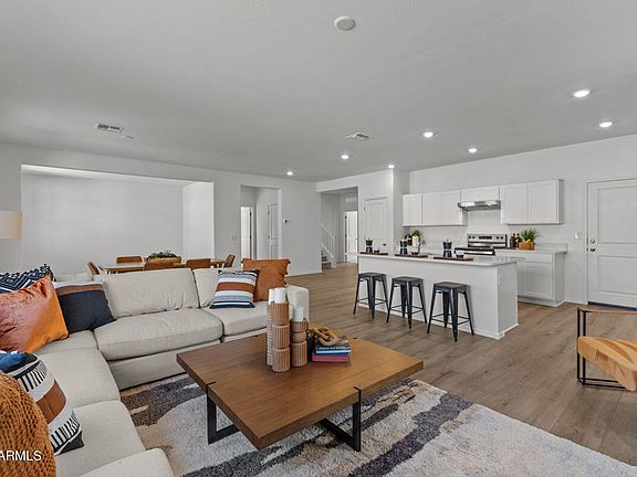 4th image of 17182 W OBERLIN Way