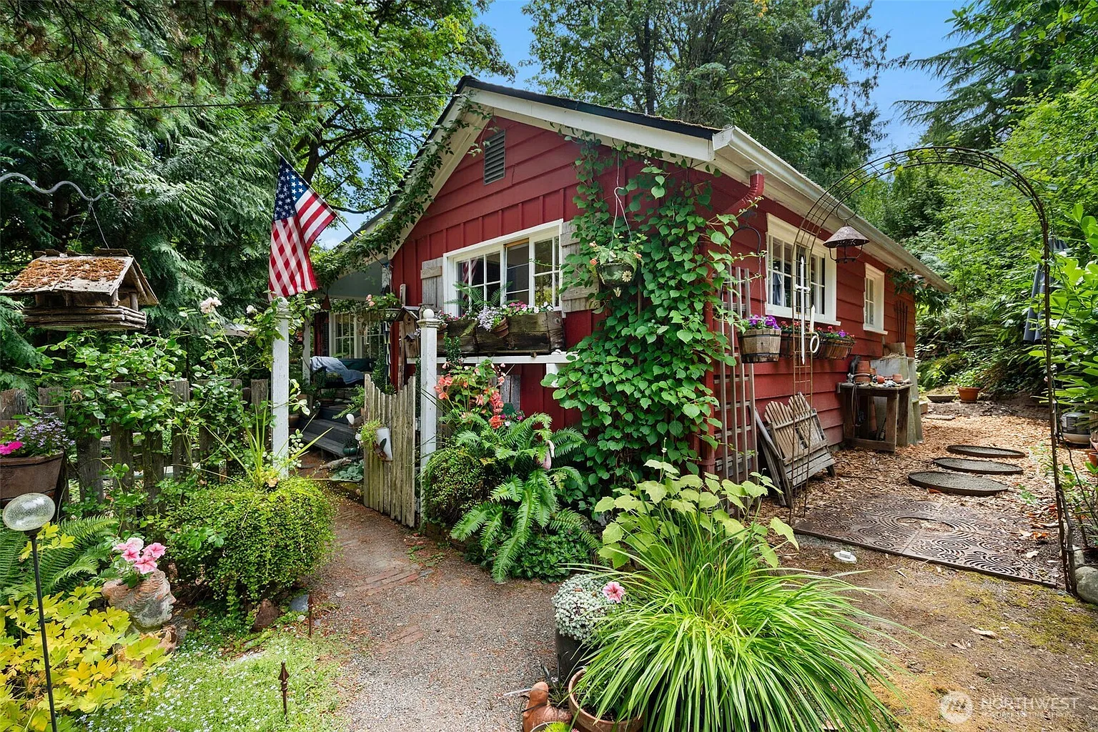 4101 SW Orchard Street photo 1