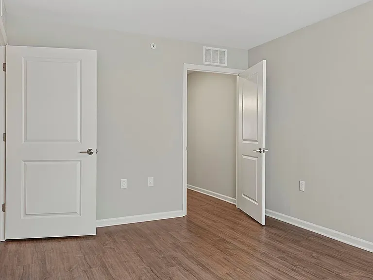 Parker Glen — Photo 18
