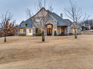 616 Bonnards Peak Rd, Burleson, TX 76028