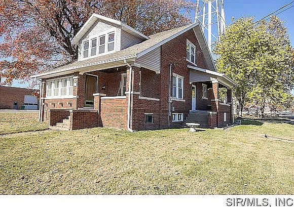 19 E White St photo 1