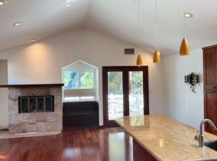 113 N Alvarado St #B, Ojai, CA 93023