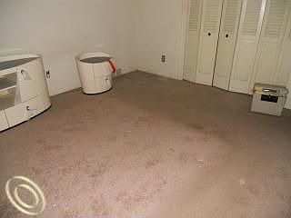 4th image of 23830 Manistee Ave