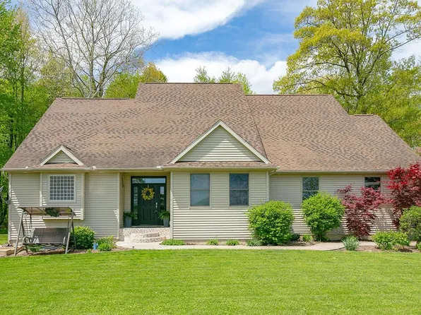 25270 County Road 26, Elkhart, IN 46517