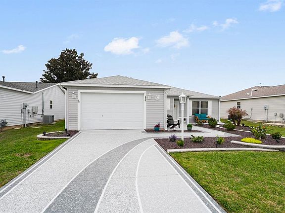 3rd image of 2420 Richardson Rd