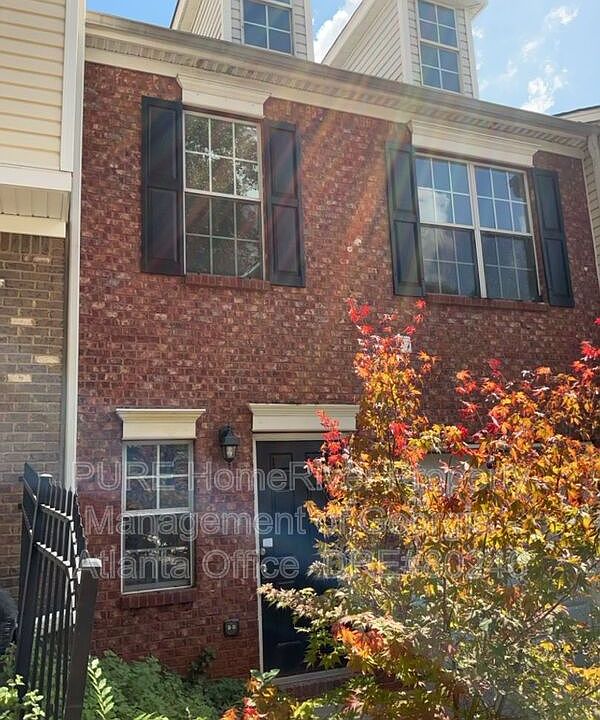 1st image of 768 Brookside Parc Ln