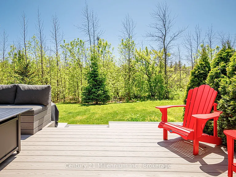 168 Yellow Birch Cres — Photo 41
