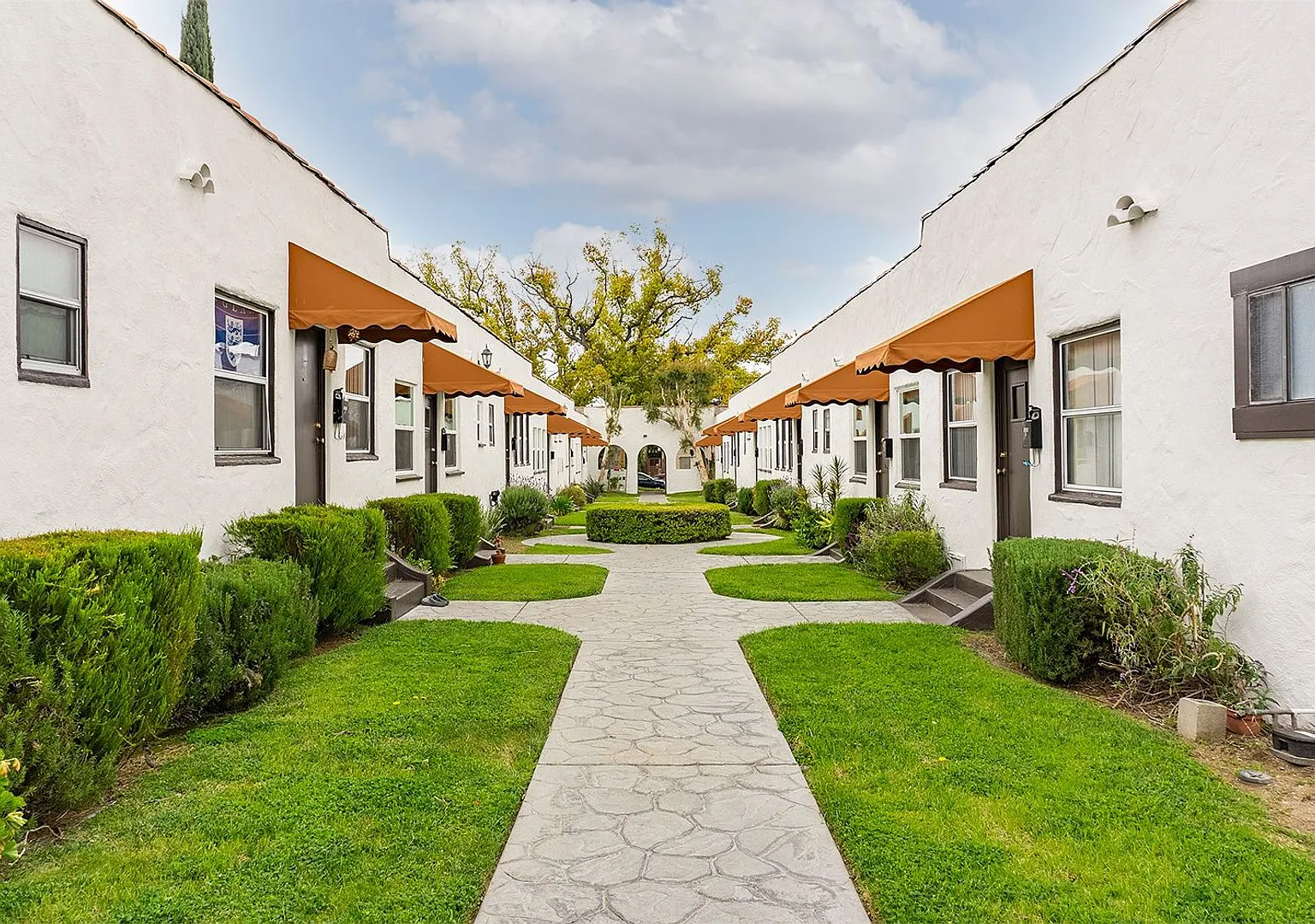 cal1129 — Photo 2