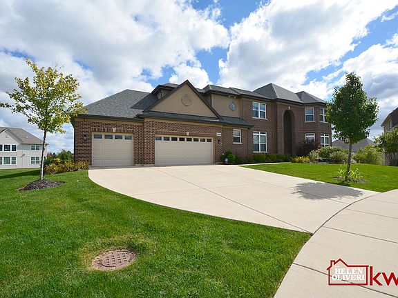 2nd image of 1388 Bernard Ct