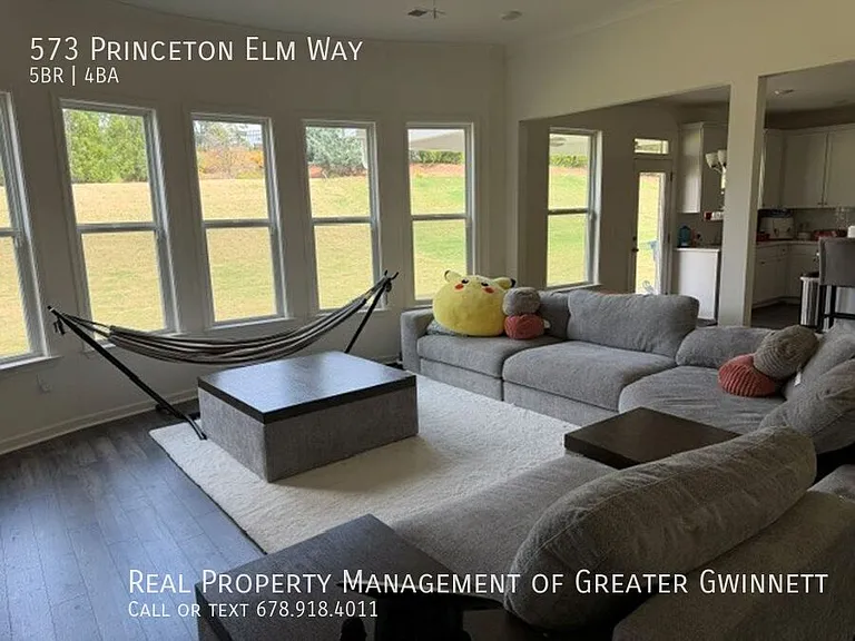 573 Princeton Elm Pl — Photo 1