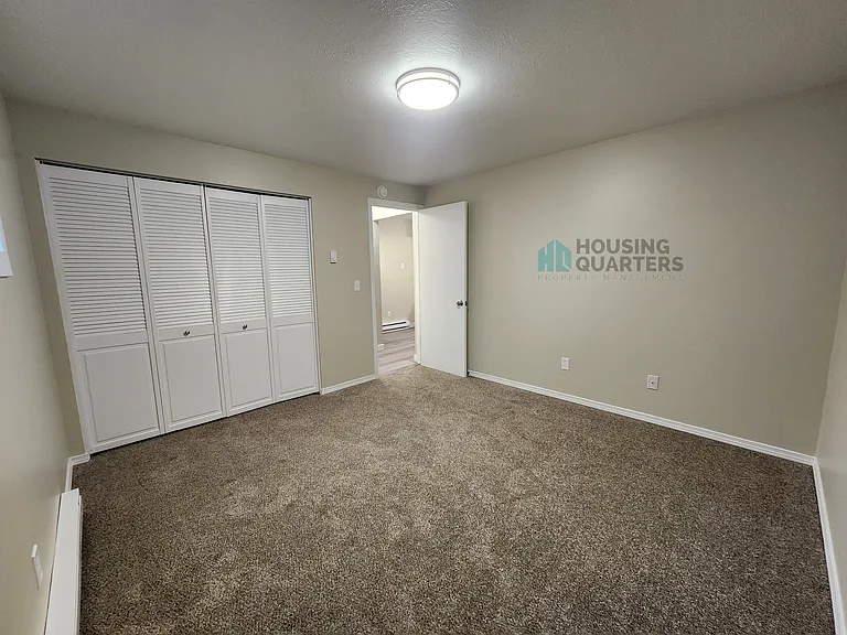2014 W Broadway Ave #4 — Photo 9