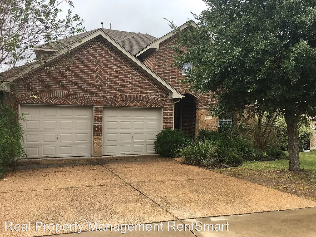 4 bed, 2640 sqft, $3,195 — Photo 1