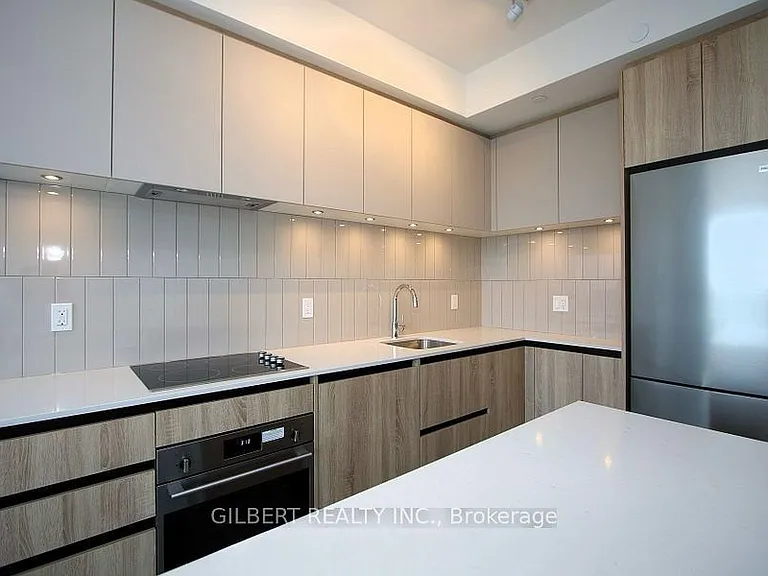 7950 Bathurst St #1806 — Photo 3