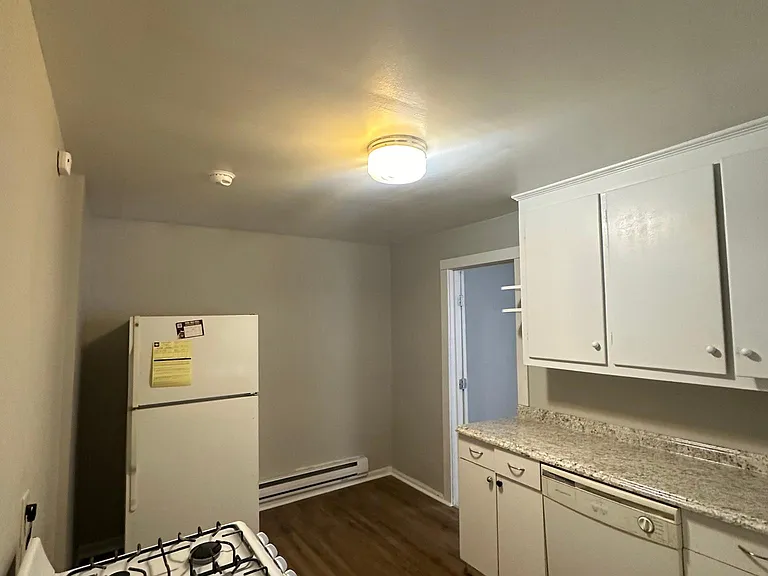 215 Fitch St #B — Photo 3