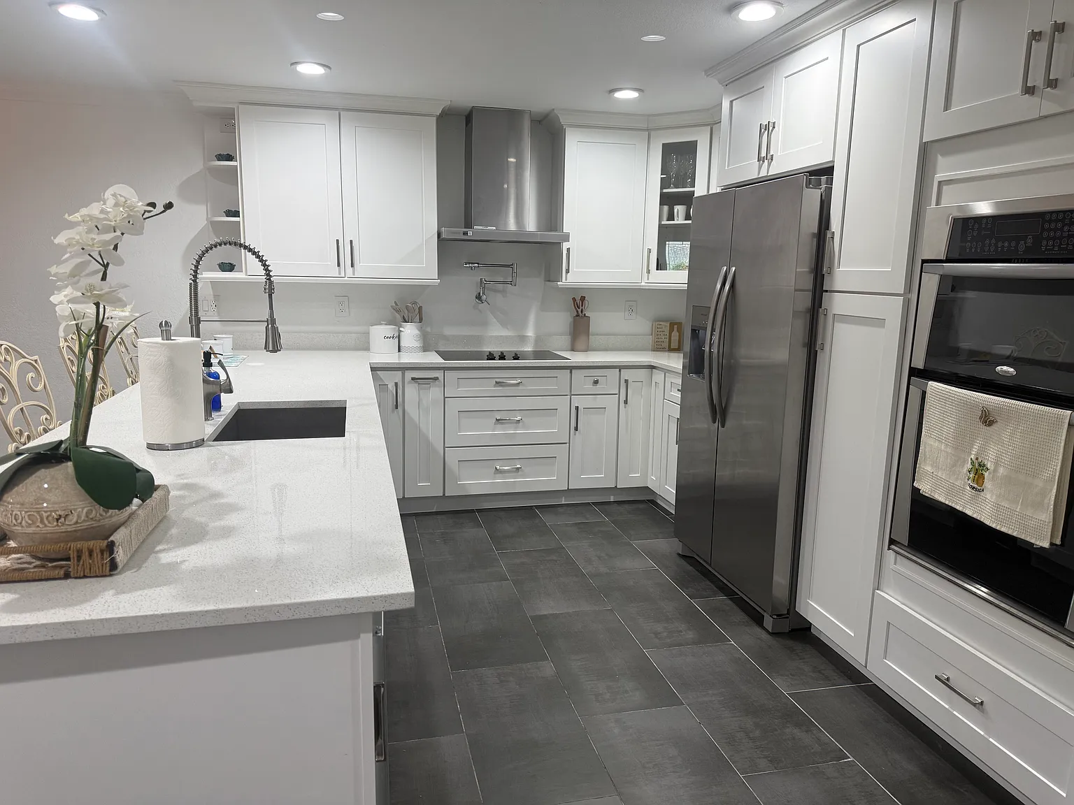 3 bed, 1850 sqft, $4,900 — Photo 2