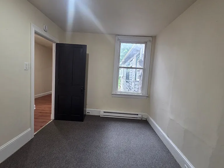 721 W Market St — Photo 13
