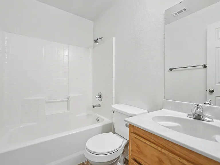 1123 Marlee Cir — Photo 19