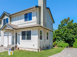 4237 Spring Ct, Bellingham, WA 98226