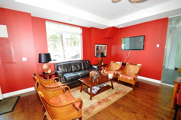 Rented by Laffey Real Estate | media 5