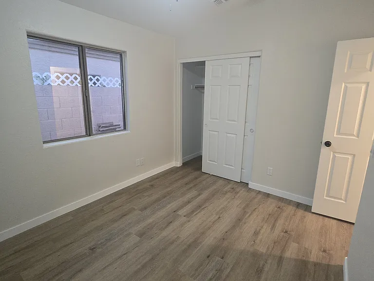 1736 E Palomino Dr — Photo 19
