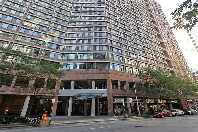 1st image of 211 E Ohio St APT 2616