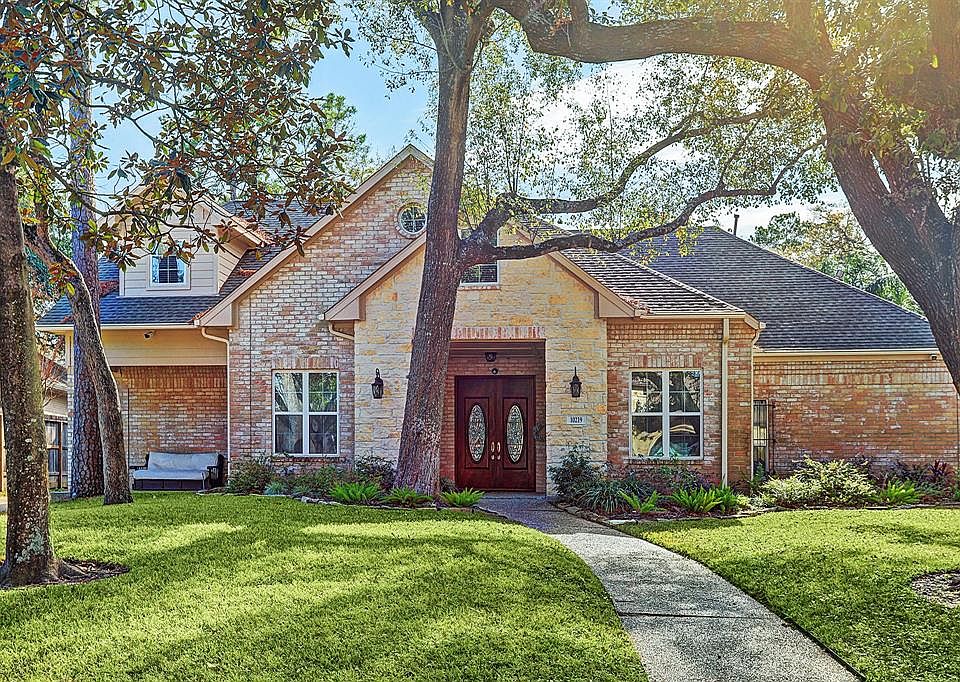 1st image of 10219 Briar Dr