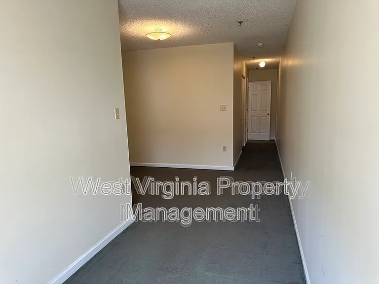 104 N 8th St #302 — Photo 6
