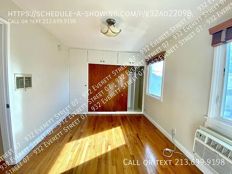 932 Everett St #7 — Photo 1