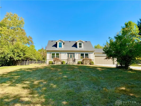5205 W Frederick Garland Rd, West Milton, OH 45383