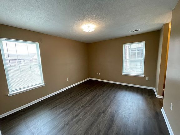 5th image of 102-53 Florida Park Cir #102