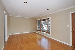 2nd image of 18 W Comfort St