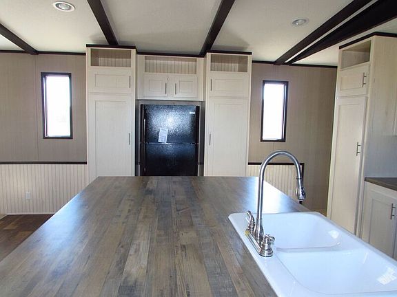 2nd image of 5435 Marengo Pl