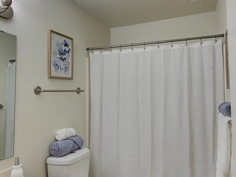 Azalea Guest Bathroom
