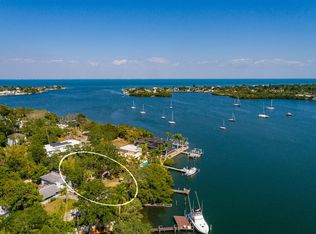 2854 Edwards Ave S, Saint Petersburg, FL 33705