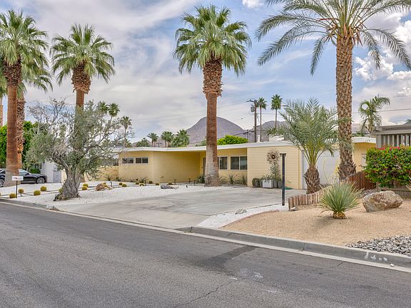 2nd image of 74533 Peppertree Dr