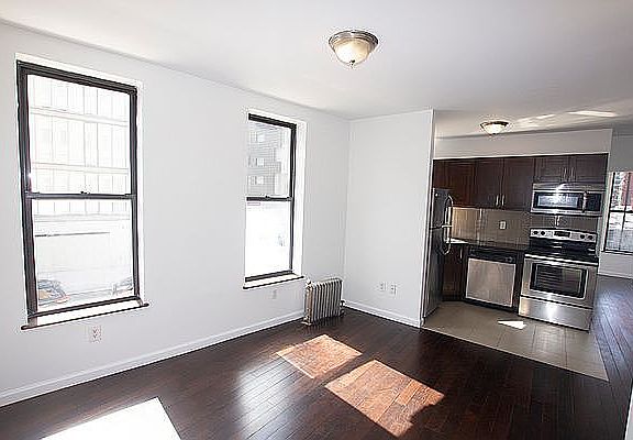 2nd image of 19 Kenmare St APT 12