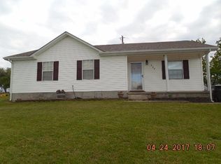 220 Grant Dr, Lawrenceburg, KY 40342