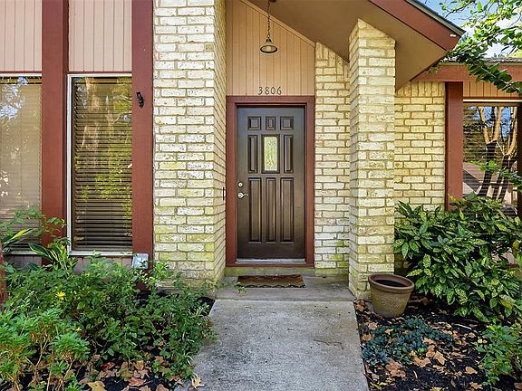 3rd image of 3806 Riverwood Park Dr
