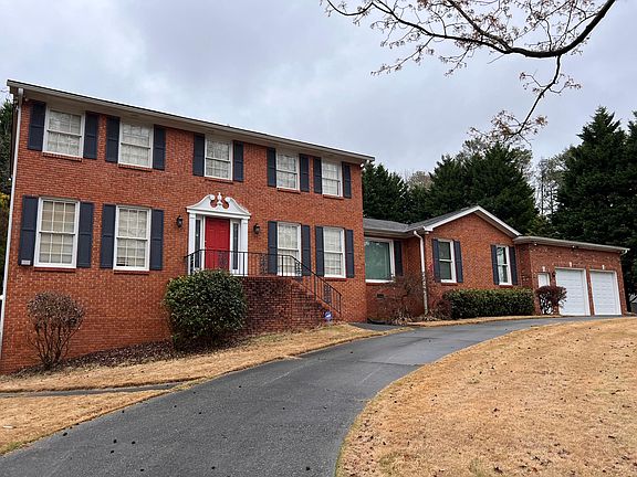 3rd image of 3772 N Whippoorwill Dr