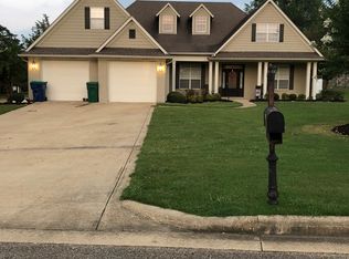 1116 Forrest Glen Cv, Tupelo, MS 38801