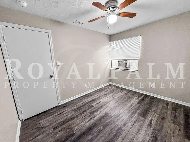3744 Estelle Ave — Photo 27