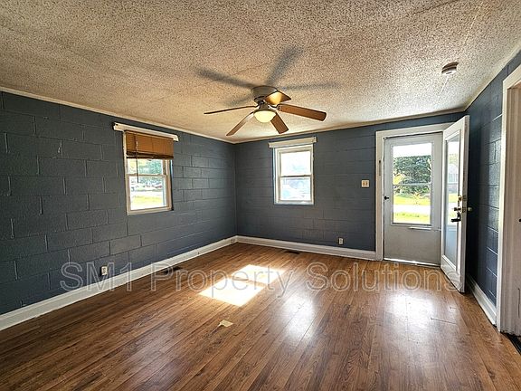 3rd image of 2728 Ingram Rd