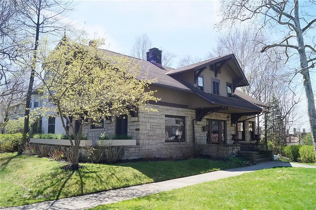 1786 Cadwell Ave photo 1