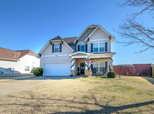 695 Flintrock Dr, Boiling Springs, SC 29316