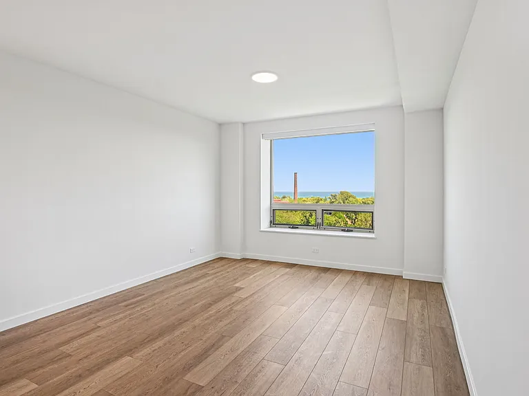 The Nest at Lincoln Park West — Photo 89